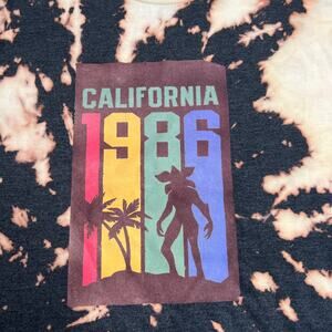 Stranger Things California 1986 Black Bleached Tee 2XL